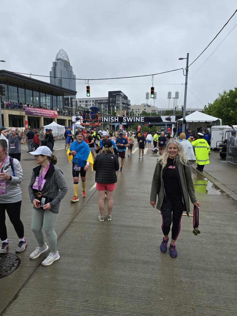 Volunteering at a Flying Pig Half and Full Marathon run