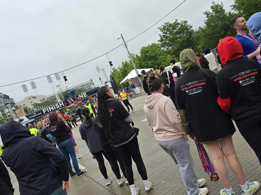 Volunteering at a Flying Pig Half and Full Marathon run